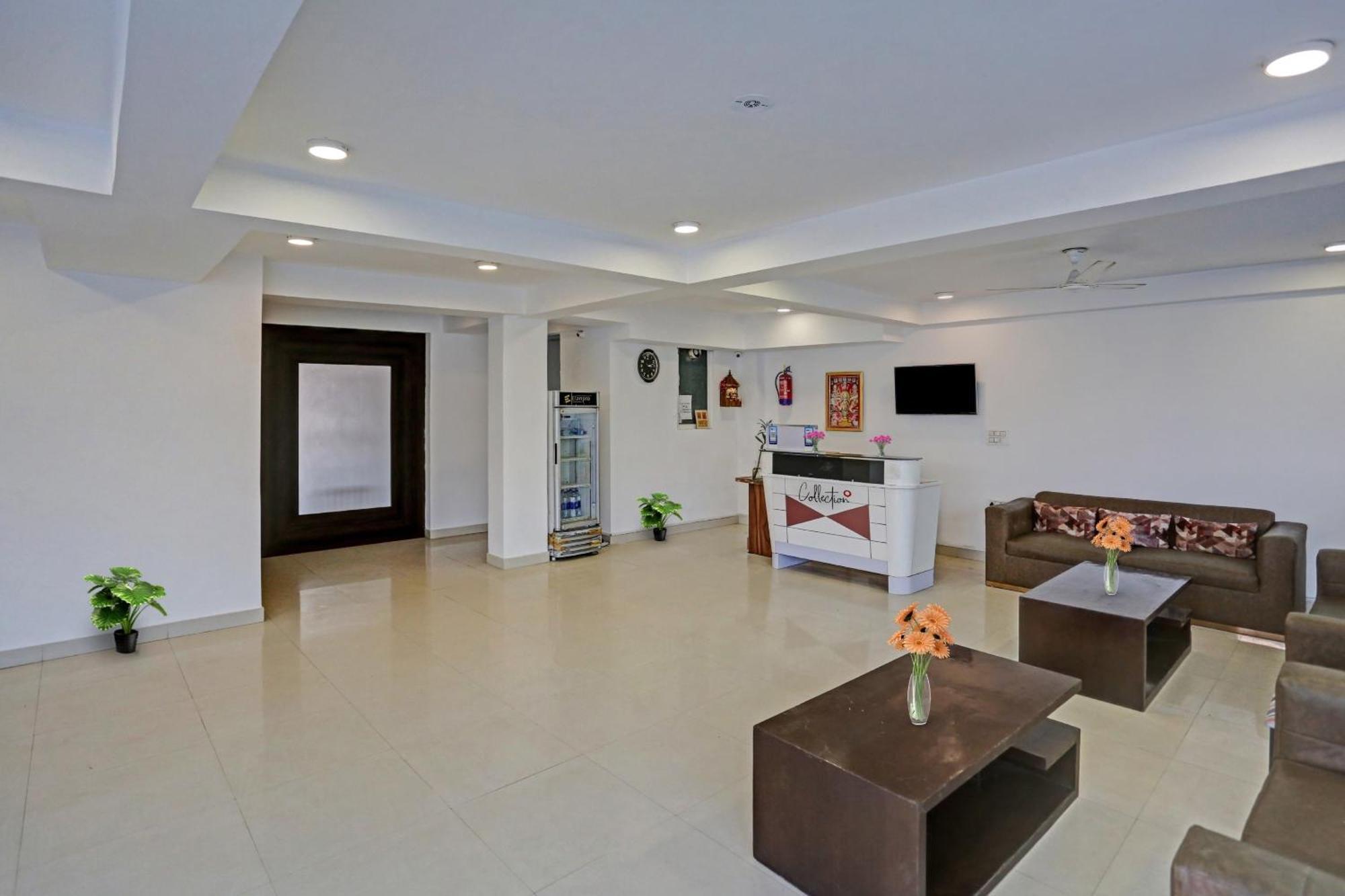 Hotel O The Grand Palm 구르가온 외부 사진